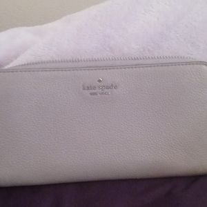 Light dusky gray KS wallet